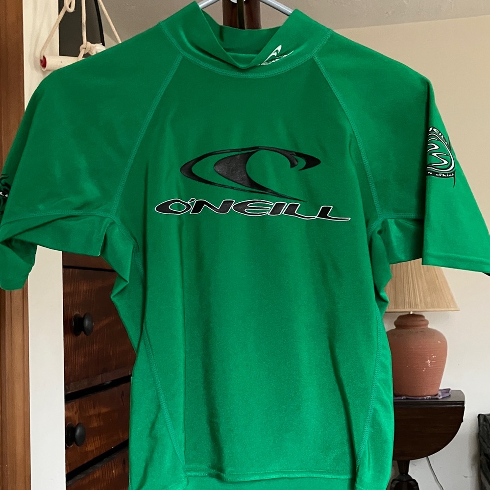 O'Neill Vibrant Green Rash Guard